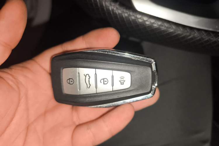 Used Geely Auto Emgrand 2020 1.5L CVT Upward Version Vehicle Key