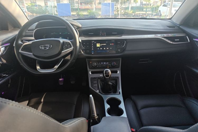 Used Geely Auto Emgrand 2020 1.5L Manual Upward Edition Center Console