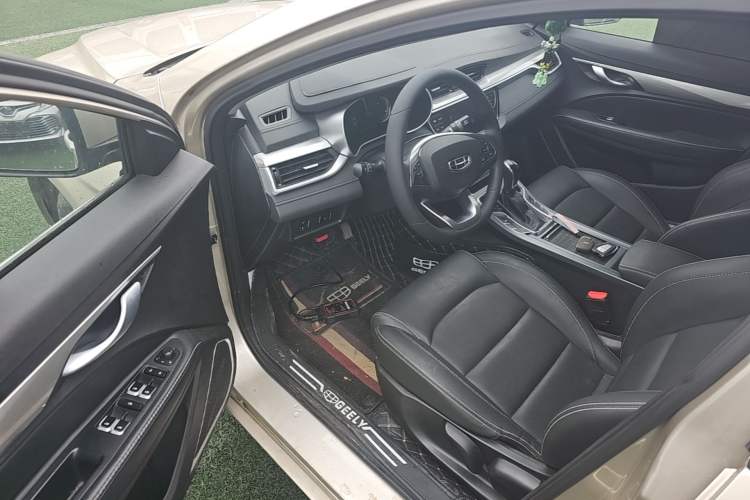 Used Geely Auto Emgrand 2020 1.5L CVT Upward Version Driver Seat