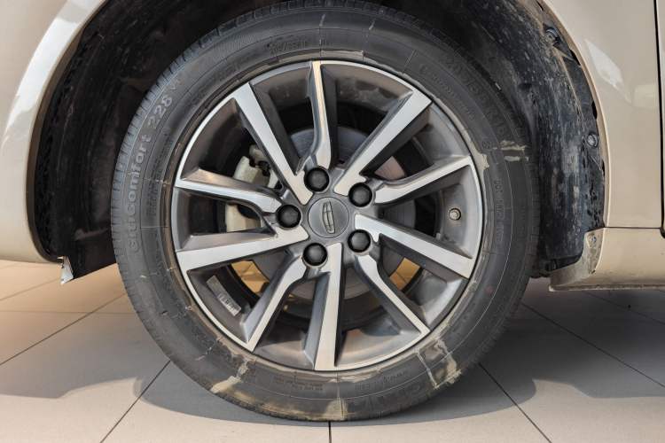 Used Geely Auto Emgrand 2020 1.5L Manual Upward Edition Exterior 8