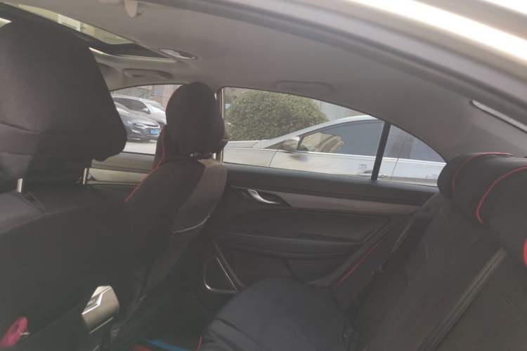 Used Geely Auto Emgrand 2020 1.5L Manual Luxury Model Headliner