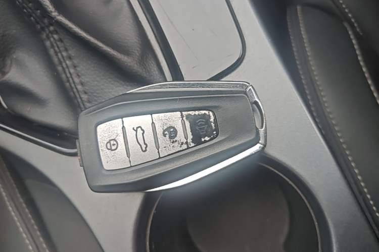 Used Geely Auto Emgrand 2020 1.5L CVT Comfort Model Interior 1