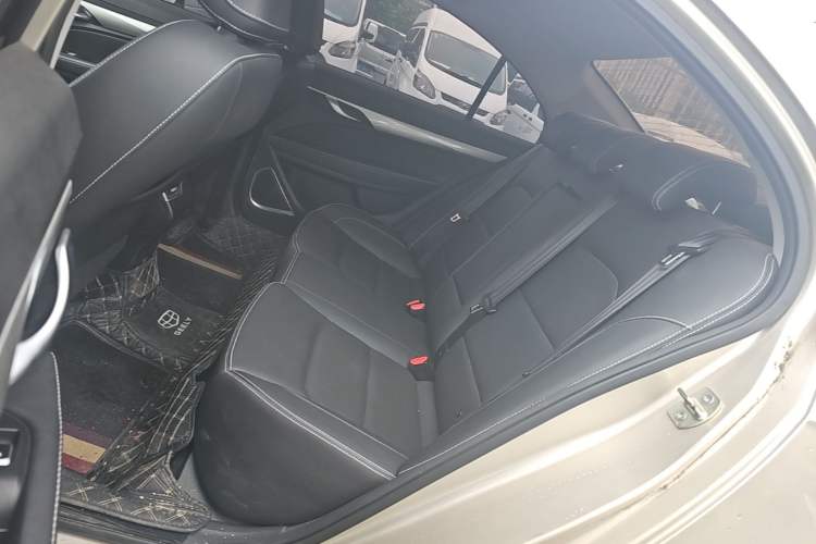 Used Geely Auto Emgrand 2020 1.5L CVT Upward Version Left Rear Seat