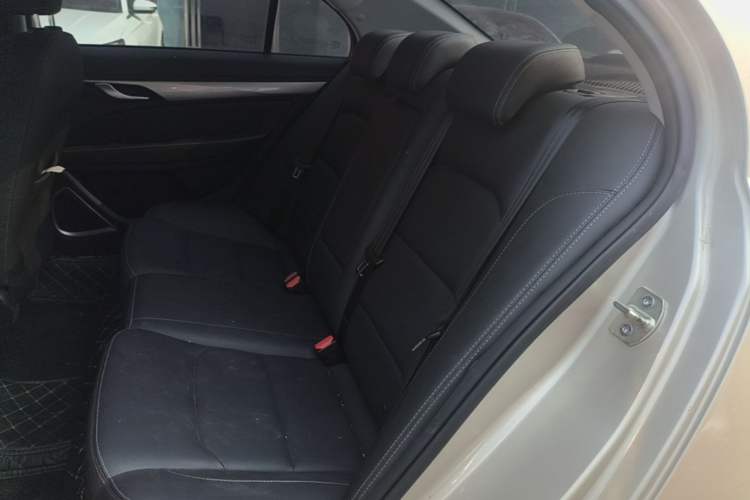 Used Geely Auto Emgrand 2020 1.5L CVT Upward Version Left Rear Seat