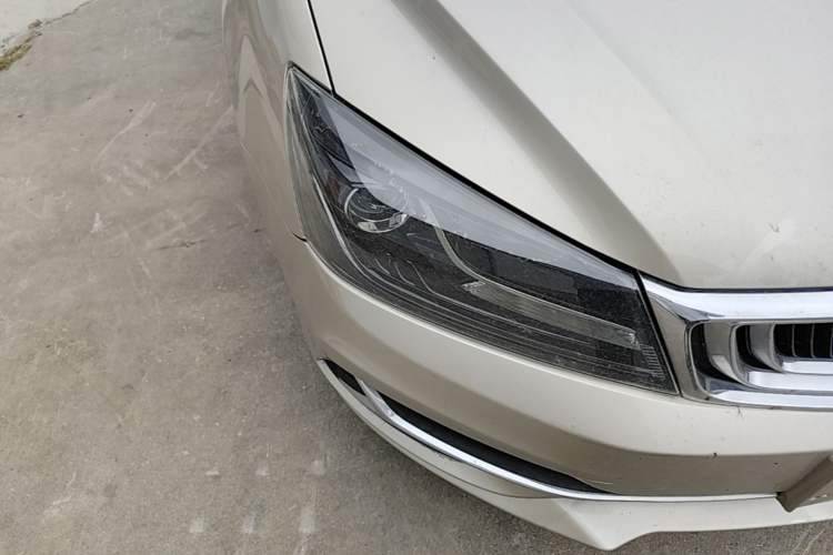 Used Geely Auto Emgrand 2020 1.5L CVT Luxury Model Right Front Headlight