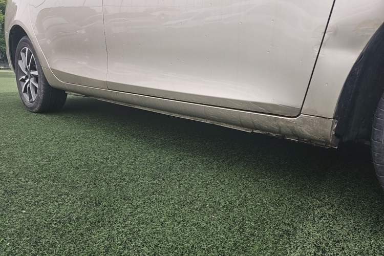Used Geely Auto Emgrand 2020 1.5L CVT Upward Version Right Side Sill