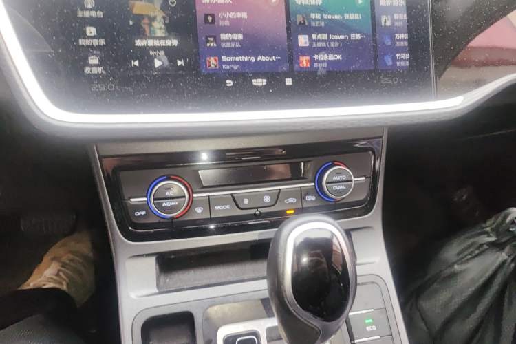 Used Geely Auto Emgrand 2021 UP 1.5L CVT Advanced Edition Audio And AC Panel