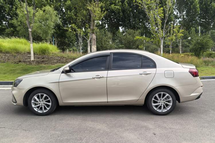 Used Geely Auto Emgrand 2021 UP 1.5L CVT Luxury Model Exterior 2