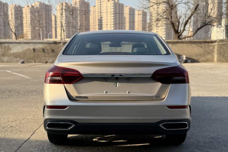 Used Geely Auto Emgrand 2021 UP 1.5L Manual Comfort Model Exterior 4
