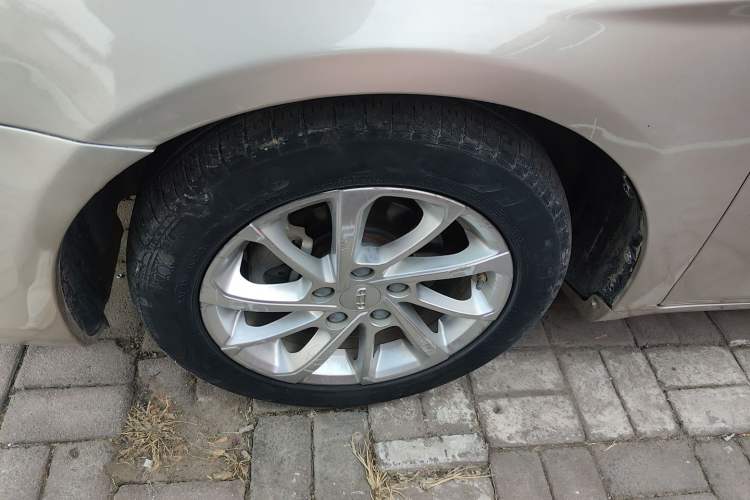 Used Geely Auto Emgrand 2021 UP 1.5L CVT Luxury Model Exterior 4