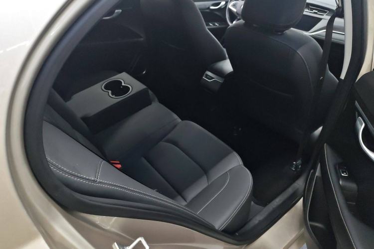 Used Geely Auto Emgrand 2021 UP 1.5L CVT Advanced Edition Exterior 6