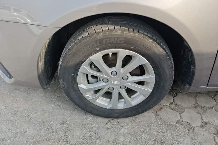 Used Geely Auto Emgrand 2021 UP 1.5L CVT Comfort Model Exterior 7