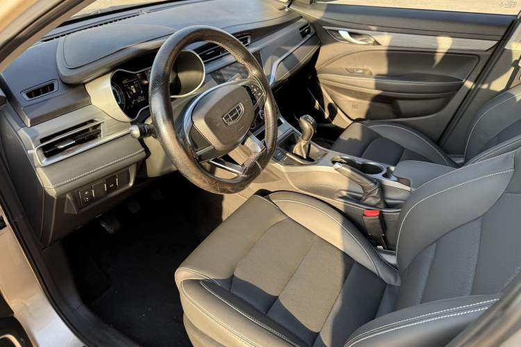 Used Geely Auto Emgrand 2021 UP 1.5L Manual Comfort Model Interior 1