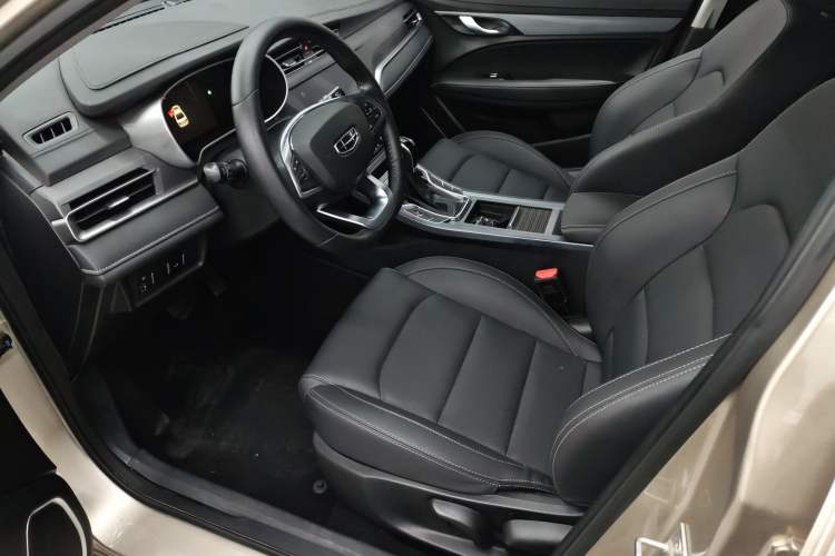 Used Geely Auto Emgrand 2021 UP 1.5L CVT Advanced Edition Interior 1