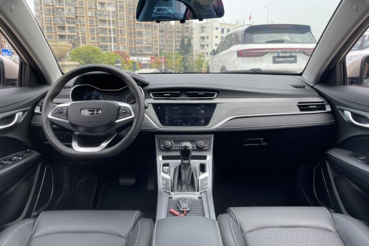 Used Geely Auto Emgrand 2021 UP 1.5L CVT Luxury Model Interior 2