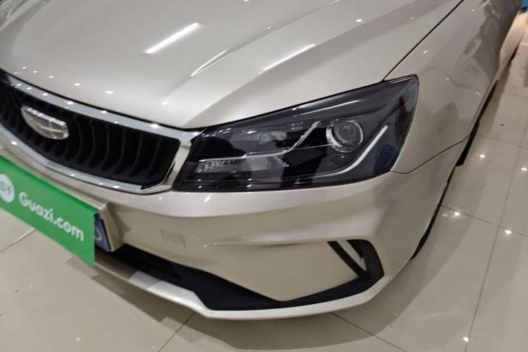 Used Geely Auto Emgrand 2021 UP 1.5L Manual Luxury Model Left Front Headlight