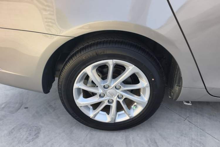 Used Geely Auto Emgrand 2021 UP 1.5L CVT Luxury Model Exterior 5