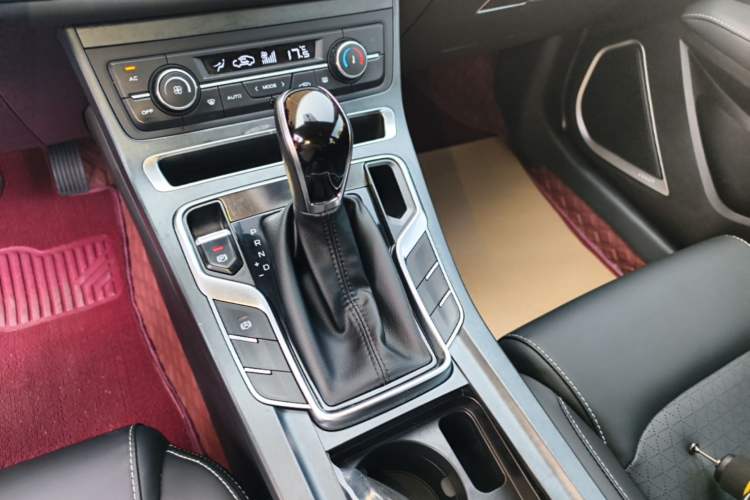 Used Geely Auto Emgrand 2021 UP 1.5L CVT Luxury Model Gear Lever