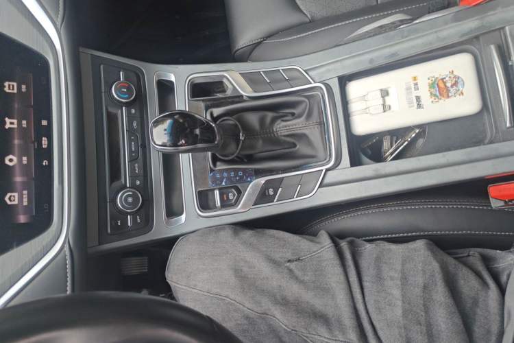 Used Geely Auto Emgrand 2021 UP 1.5L CVT Luxury Model Gear Lever