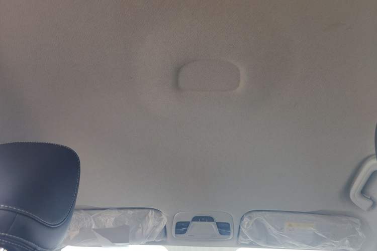 Used Geely Auto Emgrand 2021 UP 1.5L CVT Comfort Model Headliner