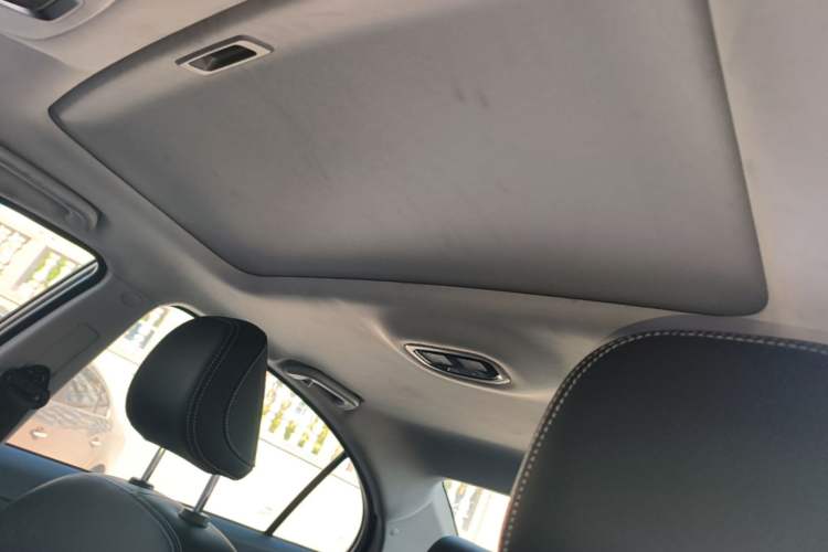 Used Geely Auto Emgrand 2021 UP 1.5L CVT Luxury Model Headliner