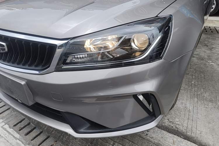 Used Geely Auto Emgrand 2021 UP 1.5L CVT Comfort Model Left Front Headlight