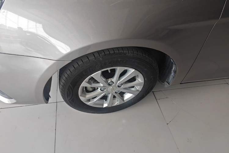 Used Geely Auto Emgrand 2021 UP 1.5L CVT Comfort Model Left Front Wheel Hub