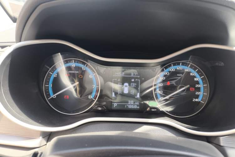 Used Geely Auto Emgrand 2021 UP 1.5L CVT Luxury Model Odometer Close Up