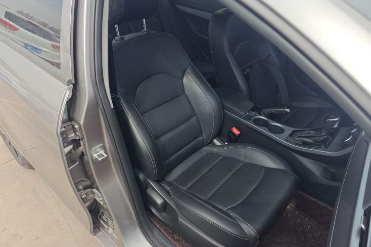 Used Geely Auto Emgrand 2021 UP 1.5L CVT Comfort Model Right Front Seat