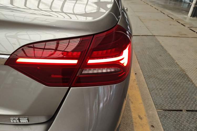 Used Geely Auto Emgrand 2021 UP 1.5L CVT Advanced Edition Right Rear Taillight