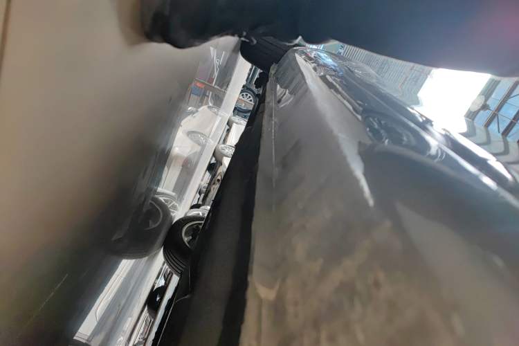 Used Geely Auto Emgrand 2021 UP 1.5L CVT Luxury Model Right Side Sill