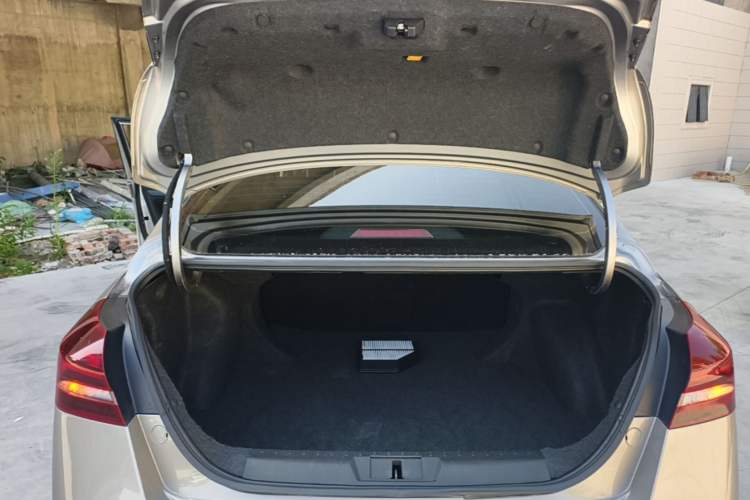 Used Geely Auto Emgrand 2021 UP 1.5L CVT Luxury Model Trunk