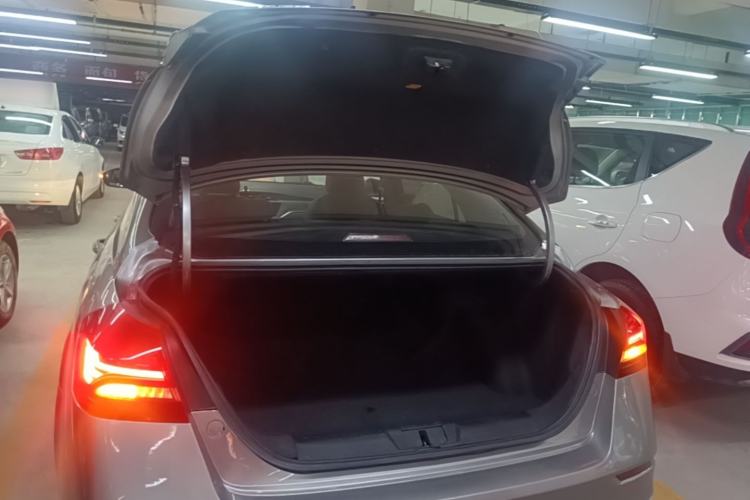 Used Geely Auto Emgrand 2021 UP 1.5L Manual Comfort Model Trunk