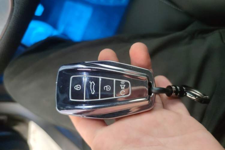 Used Geely Auto Emgrand 2021 UP 1.5L Manual Luxury Model Vehicle Key