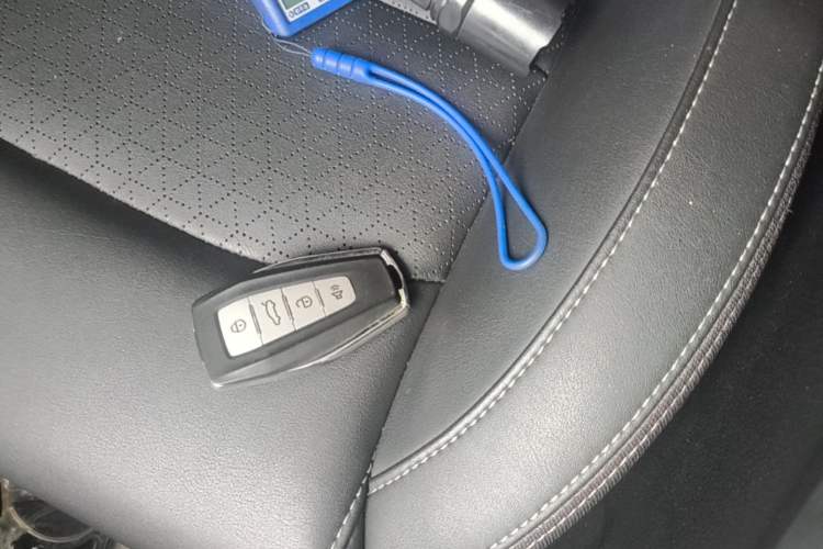 Used Geely Auto Emgrand 2021 UP 1.5L CVT Luxury Model Vehicle Key