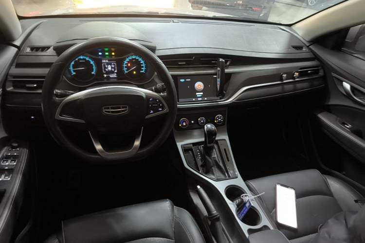 Used Geely Auto Emgrand 2021 UP 1.5L CVT Comfort Model Audio And AC Panel