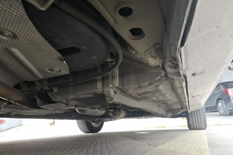 Used Geely Auto Emgrand 2021 UP 1.5L Manual Comfort Model Chassis Rear Right