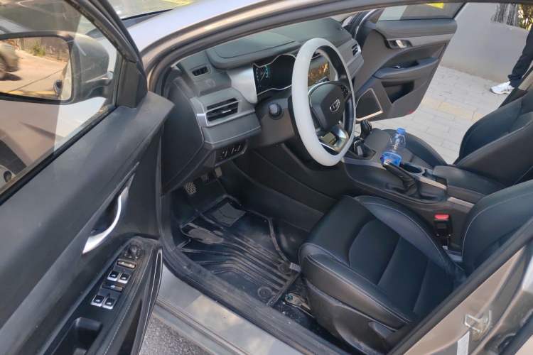 Used Geely Auto Emgrand 2021 UP 1.5L Manual Luxury Model Driver Seat