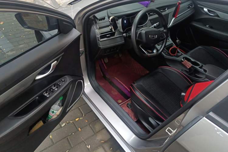 Used Geely Auto Emgrand 2021 UP 1.5L Manual Luxury Model Driver Seat