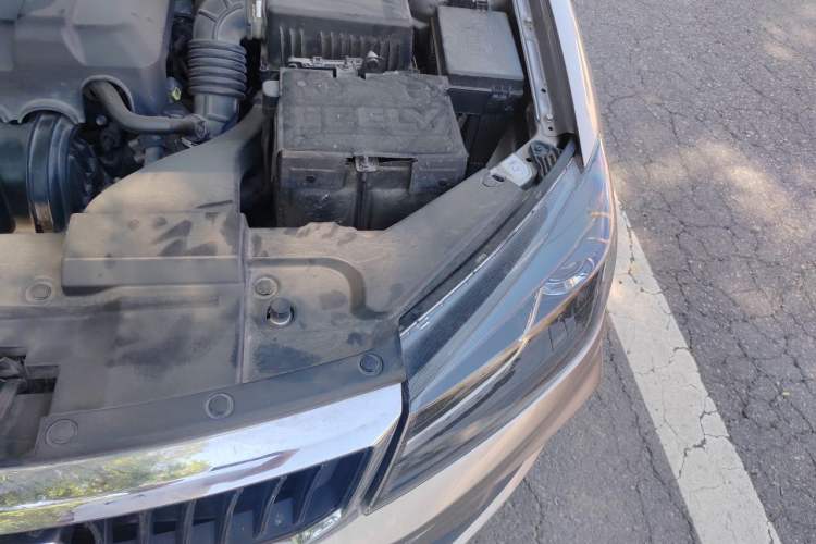 Used Geely Auto Emgrand 2021 UP 1.5L Manual Luxury Model Engine Bay Left