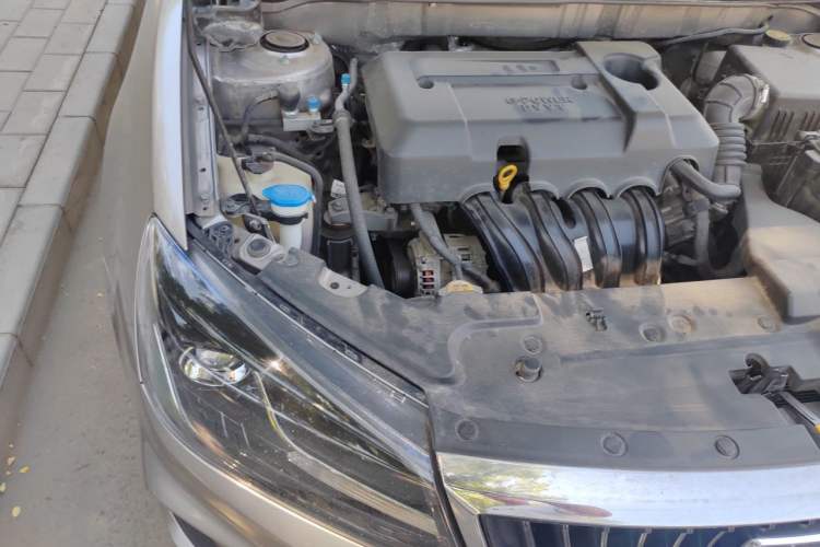 Used Geely Auto Emgrand 2021 UP 1.5L Manual Luxury Model Engine Bay Right