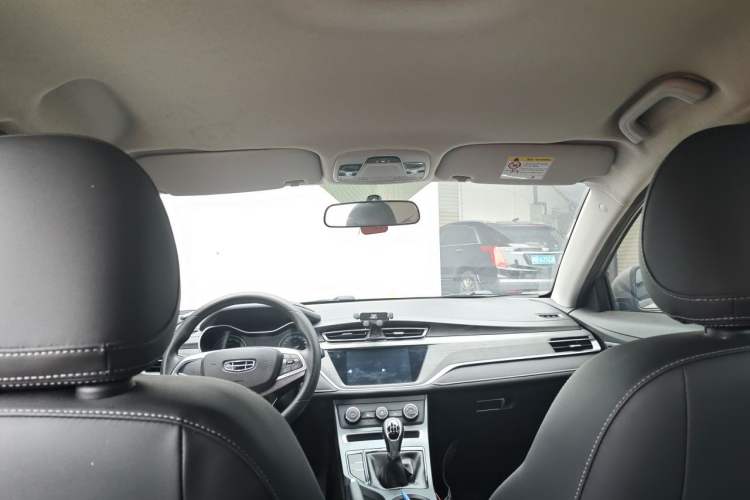 Used Geely Auto Emgrand 2021 UP 1.5L Manual Comfort Model Headliner