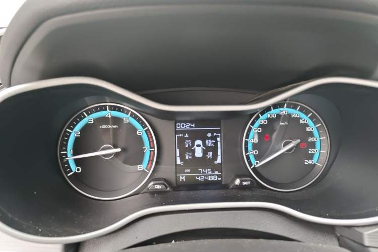 Used Geely Auto Emgrand 2021 UP 1.5L Manual Comfort Model Instrument Cluster