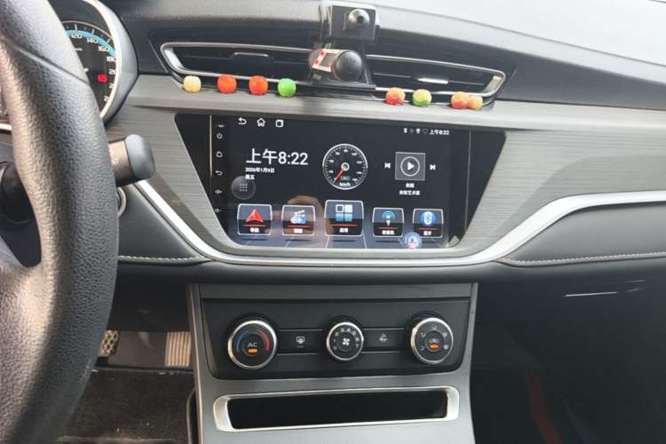 Used Geely Auto Emgrand 2021 UP 1.5L Manual Comfort Model Audio And AC Panel