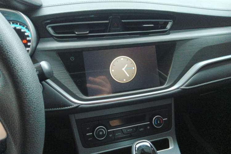 Used Geely Auto Emgrand 2021 UP 1.5L CVT Luxury Model Audio And AC Panel