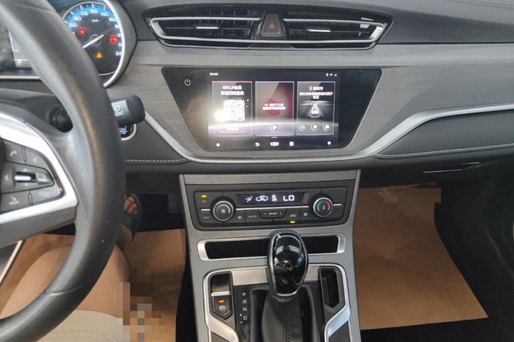 Used Geely Auto Emgrand 2021 UP 1.5L CVT Luxury Model Audio And AC Panel