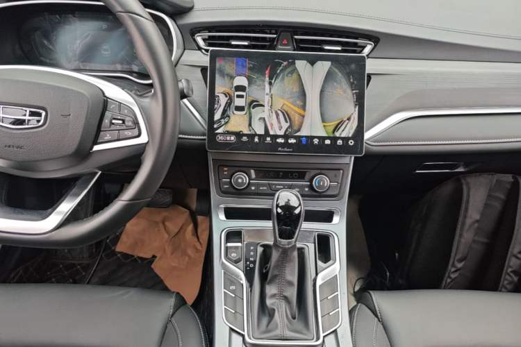 Used Geely Auto Emgrand 2021 UP 1.5L CVT Advanced Edition Audio And AC Panel