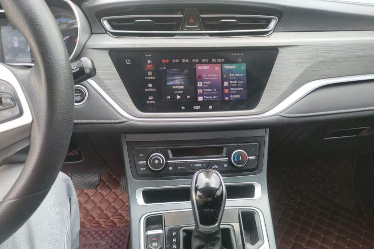 Used Geely Auto Emgrand 2021 UP 1.5L CVT Luxury Model Audio And AC Panel
