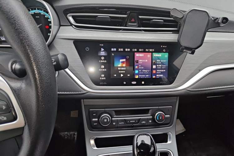 Used Geely Auto Emgrand 2021 UP 1.5L CVT Luxury Model Audio And AC Panel