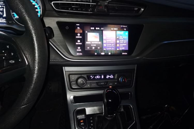 Used Geely Auto Emgrand 2021 UP 1.5L CVT Luxury Model Audio And AC Panel